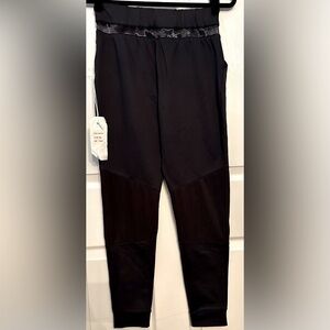 NWT AuDience Women’s Black Mesh Leggings- Black/ Size X-Small